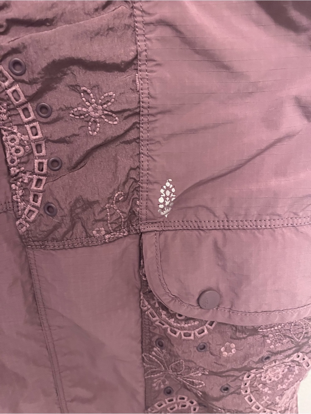 Free People Movement High-Waist Cargo Capri Pants - light plum - Picture 5 of 10